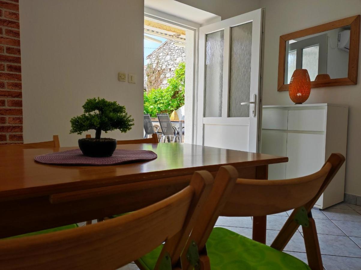 Apartment Rose Krk Town Zewnętrze zdjęcie
