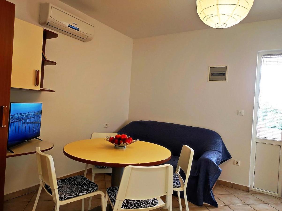Apartment Rose Krk Town Zewnętrze zdjęcie