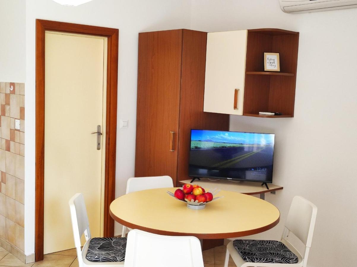 Apartment Rose Krk Town Zewnętrze zdjęcie