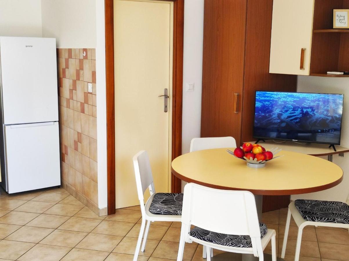 Apartment Rose Krk Town Zewnętrze zdjęcie